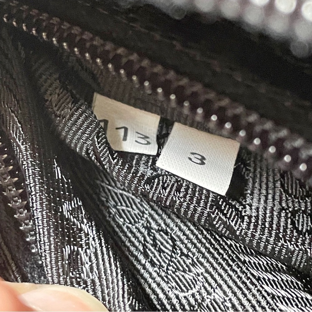 Prada black Tessuto town nylon and leather Y2K zip tote bag vintage - Picture 13 of 13